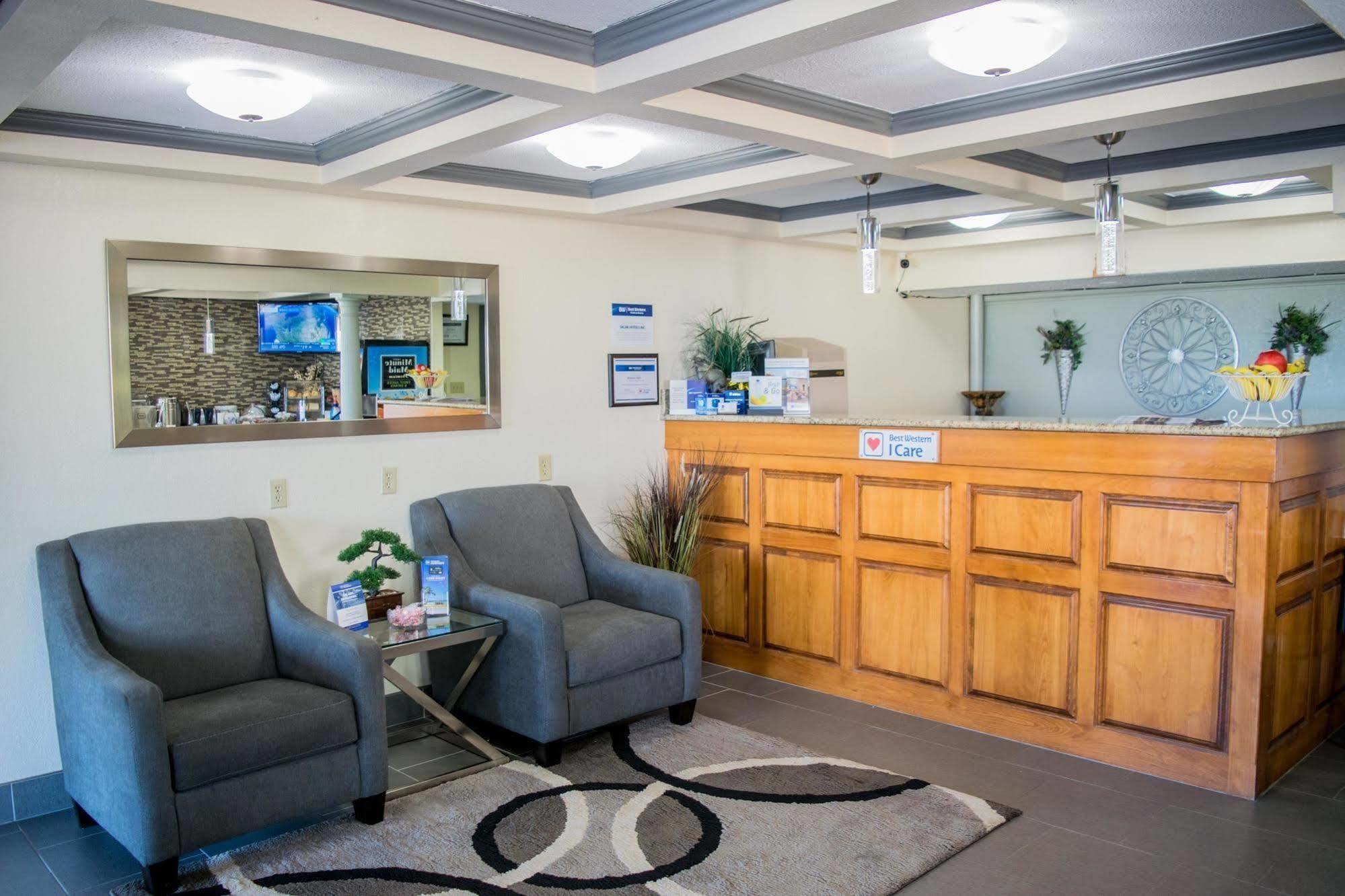 Best Western Montis Inn St. Robert Extérieur photo
